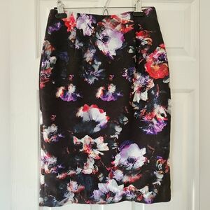 Ellen Tracy Lined Pencil Skirt Black With Floral Print Size 6